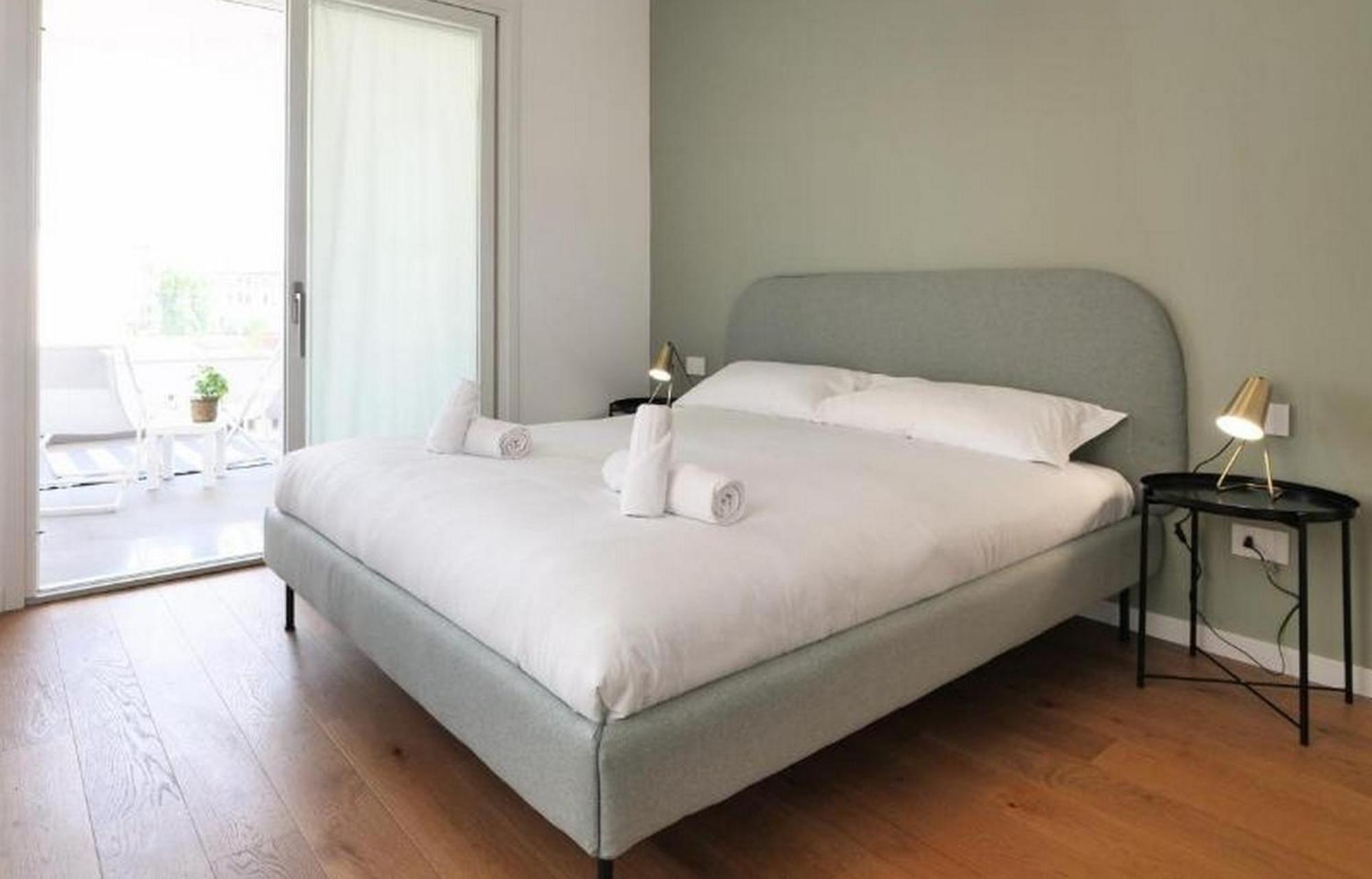 Lovely Terrace Apartment - Porta Romana District Milan Milão Exterior foto